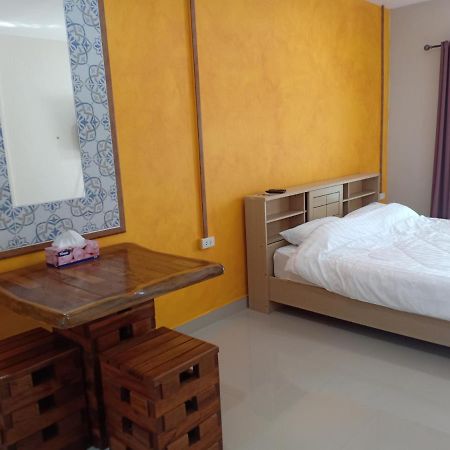 Mem Homestay Csumphon Kültér fotó