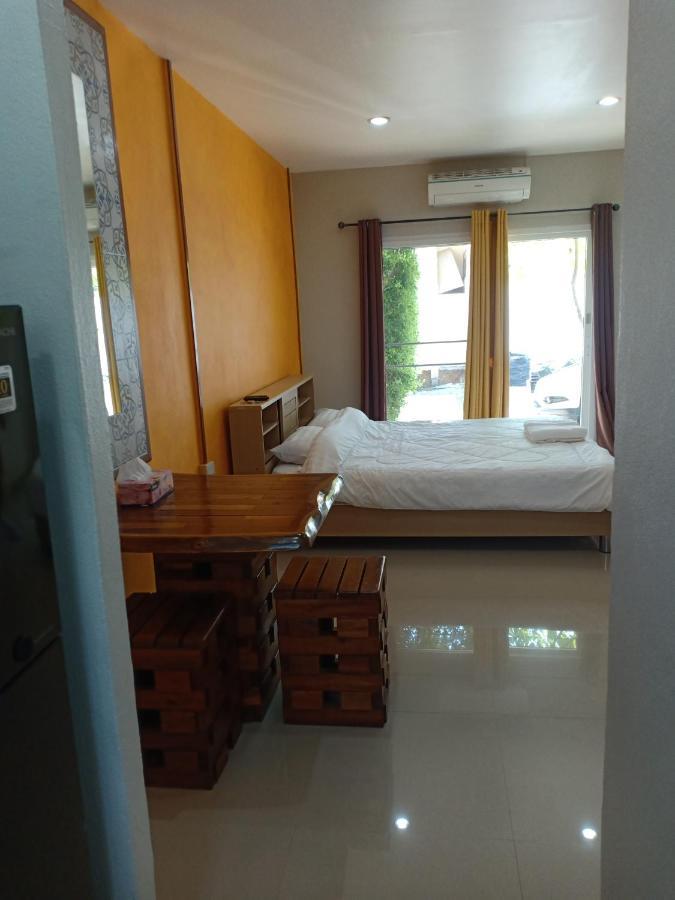 Mem Homestay Csumphon Kültér fotó